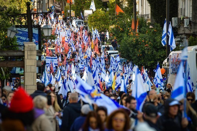 Сегодня — новостное изображение