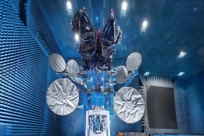 Спутник Dror-1