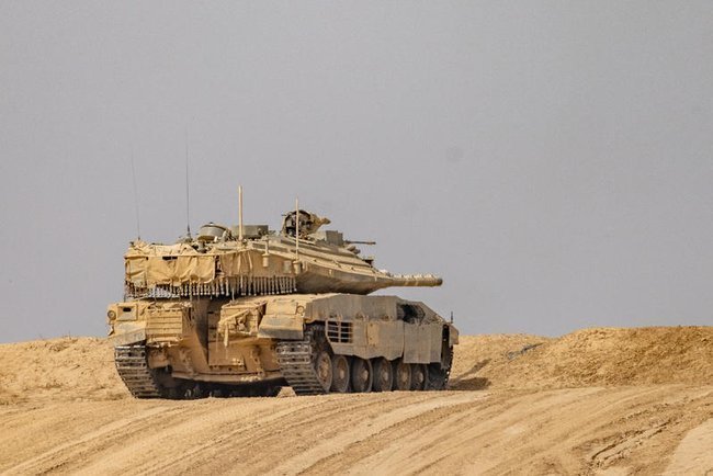 Израильский танк на границе с Газой