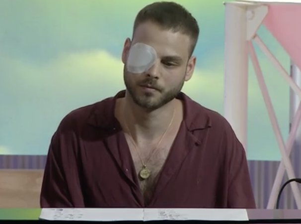 Алон Охель за фортепиано