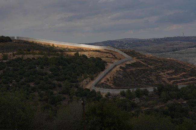 Граница Израиля и Ливана, вид сверху.