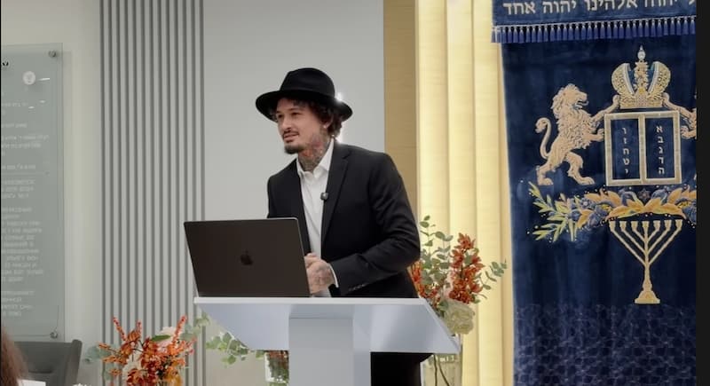 Моргенштерн на лекции в Вене.