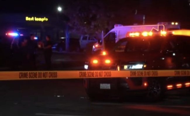 Полицейские машины на месте происшествия