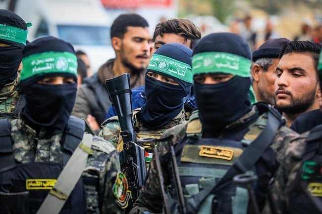 Террористы ХАМАС в масках