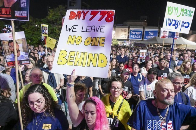 Митинг на площади Заложников