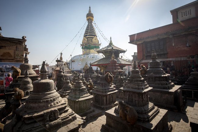 Вид на буддийский храм в Катманду