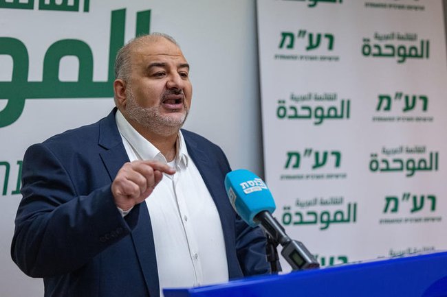 Лидер партии РААМ Мансур Аббас.