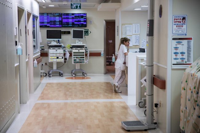 Больничный коридор