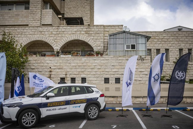 Полицейская машина