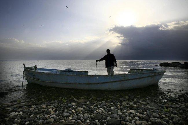 Лодка на Кинерете.