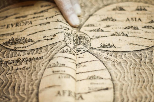 Древняя карта мира с центром в Иерусалиме.