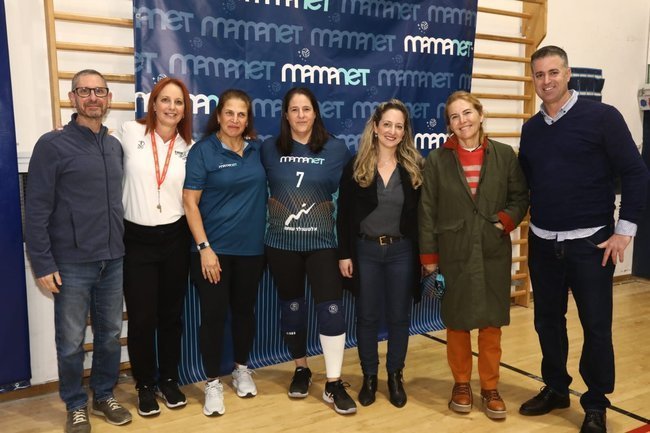 Организаторы движения «МамаНет».