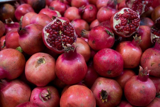 Гранаты — неотъемлемый атрибут Шаб-е Ялда.