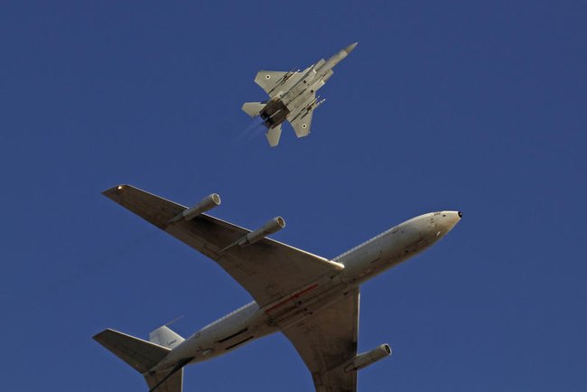 Истребитель F-15