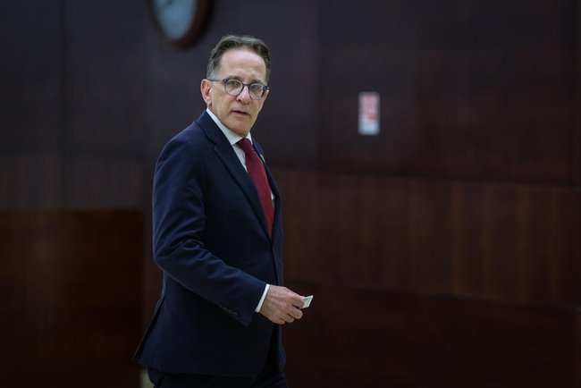 Глава администрации премьер-министра Цахи Браверман.