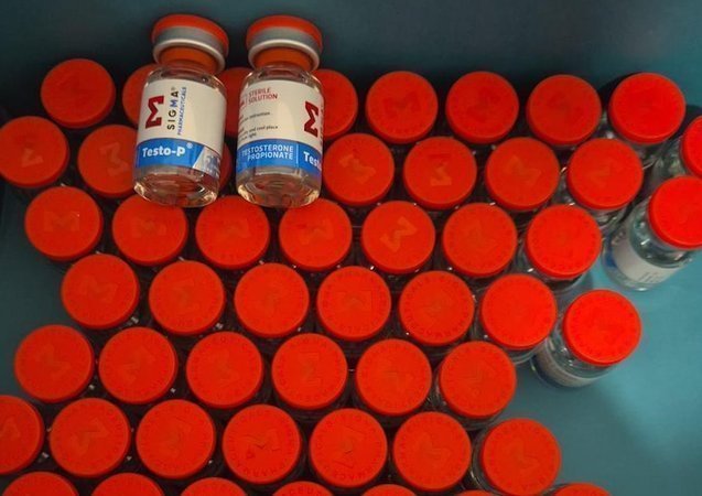 Баночки с лекарствами