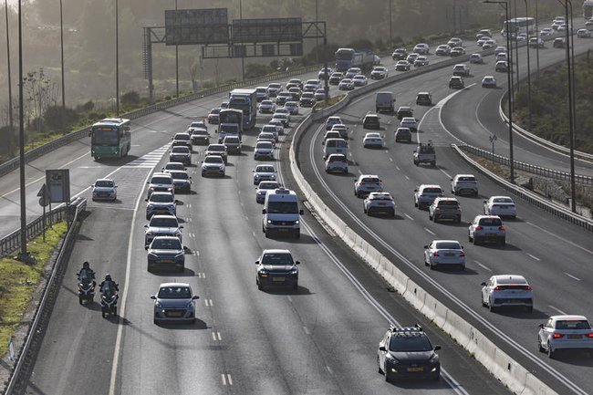 Пробки на шоссе № 1 недалеко от Иерусалима