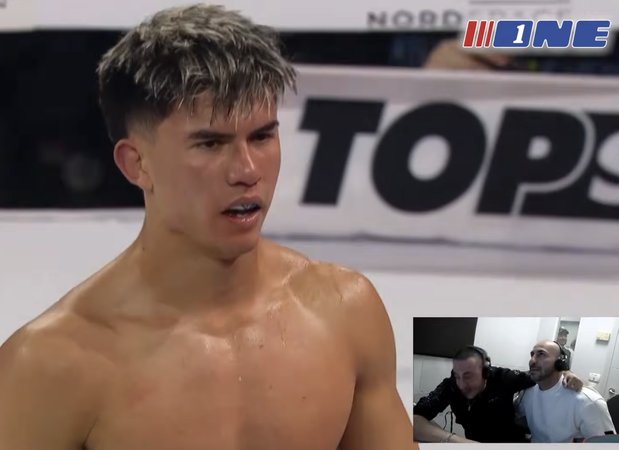 Израильский боец Ахават ха-Шем Гордон после победы