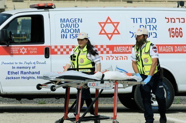 Сотрудники служб безопасности «Маген Давид Адом»