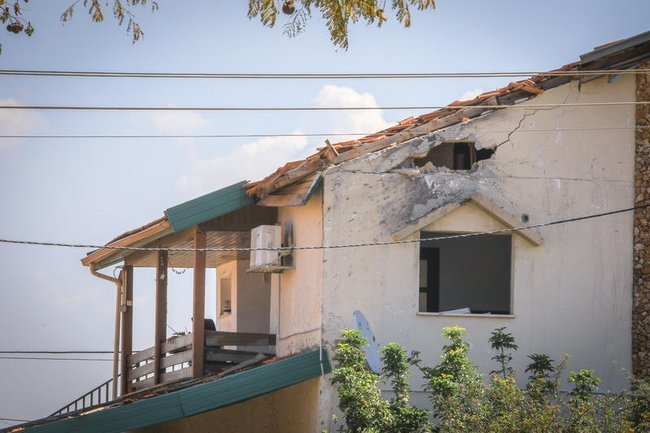 Дом в Метуле, пострадавший от ракетного удара «Хизбаллы».