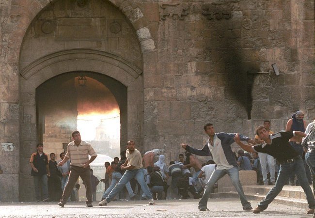 Столкновения у Львиных ворот в Иерусалиме в ходе Второй интифады.