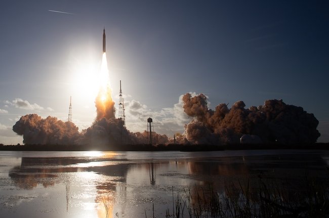 Запуск лунной миссии «Артемида-2» 1 апреля 2026 года.