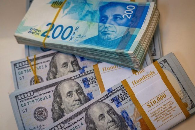 доллары и шекели