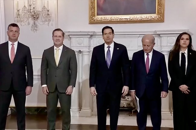 Трансляция переговоров на YouTube-канале The National Desk