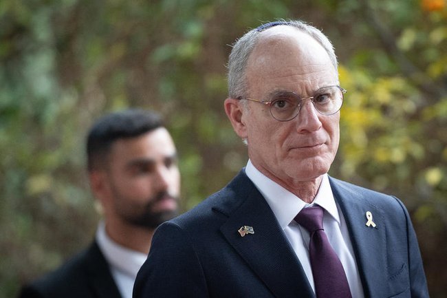 Посол Израиля в США Иехиэль Лейтер, возглавляющий израильскую делегацию на переговорах с Ливаном.