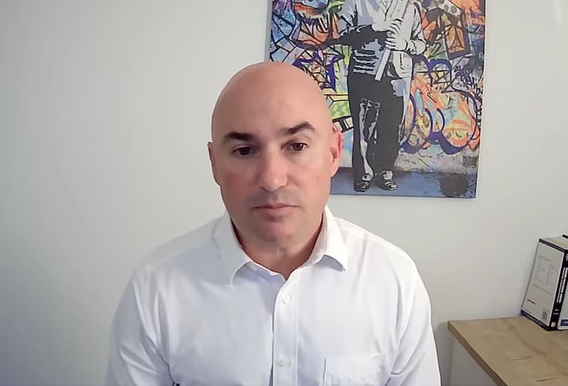 CEO компании Majestic Labs Офер Шахам.