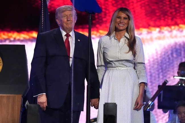 Дональд и Мелания Трамп на праздновании Дня независимости.