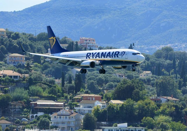 Самолет авиакомпании Ryanair