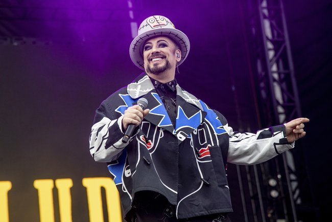 Бой Джордж выступает на музыкальном фестивале Austin City Limits в Остине