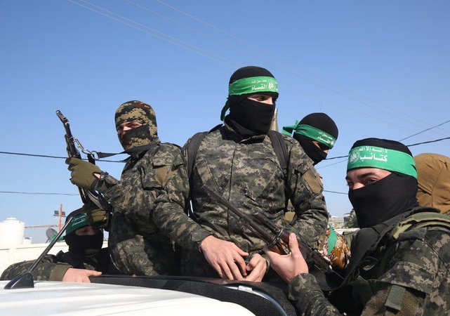 Члены «Бригад Изз ад-Дина аль-Кассама», боевого крыла ХАМАС.