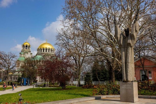 Вид на собор Александра Невского в Софии, столице Болгарии