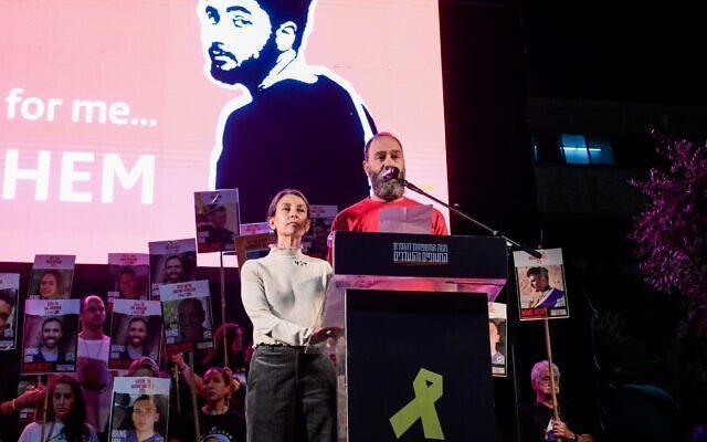 Родители убитого заложника призывали вернуть всех пленников домой